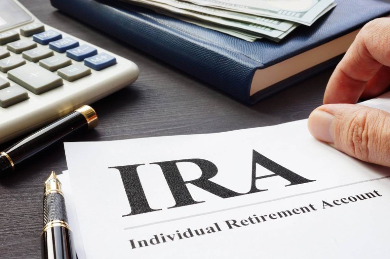 Are IRA Contributions Deductible for Tracy Savers?