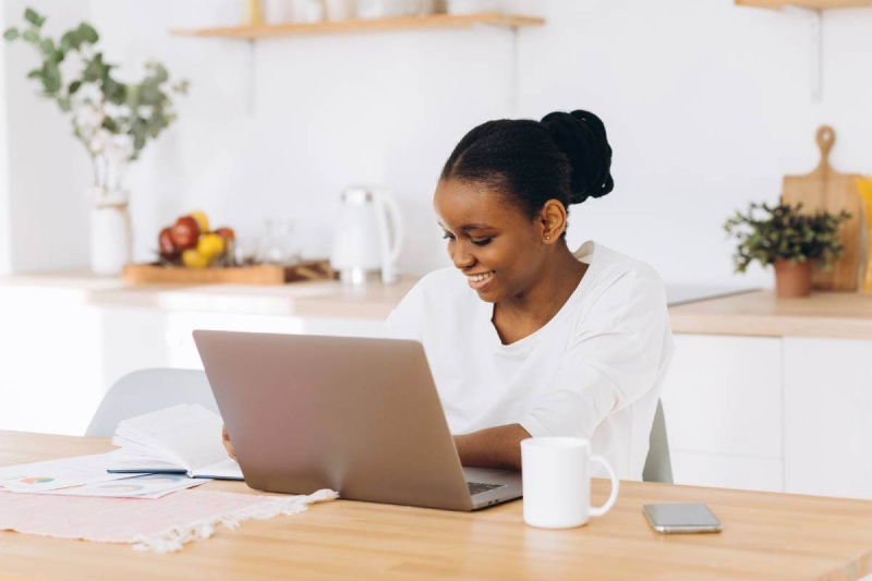 How Does Self-Employment Tax Work For Tracy Taxpayers Leaving Their 9-to-5?